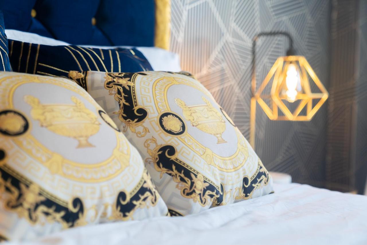 Maevela Apartments - Ultra Lavish Luxury 2 Bed Apartment City Centre - With Balcony - Free Secure Parking - Ps4 & Smart Tv'S Birmingham Exteriér fotografie