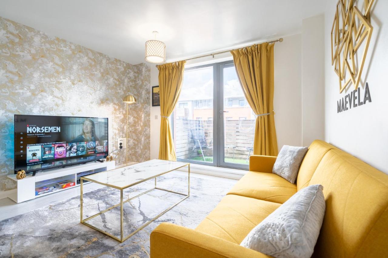 Maevela Apartments - Ultra Lavish Luxury 2 Bed Apartment City Centre - With Balcony - Free Secure Parking - Ps4 & Smart Tv'S Birmingham Exteriér fotografie
